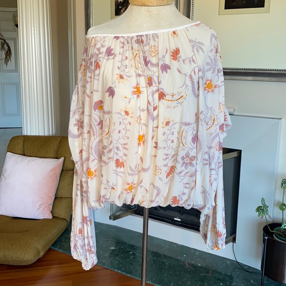 Free people, Size Med, slouchy blouse